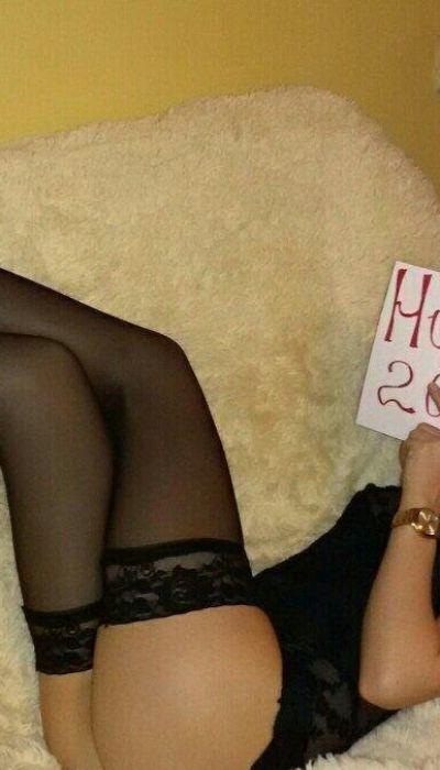 Знакомства в Екатеринбурге — Лена, 28 лет