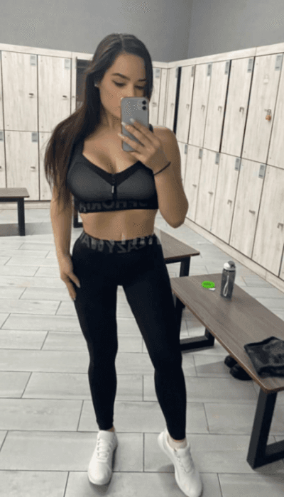 Проститутка Камилла, секс за деньги в Екатеринбурге