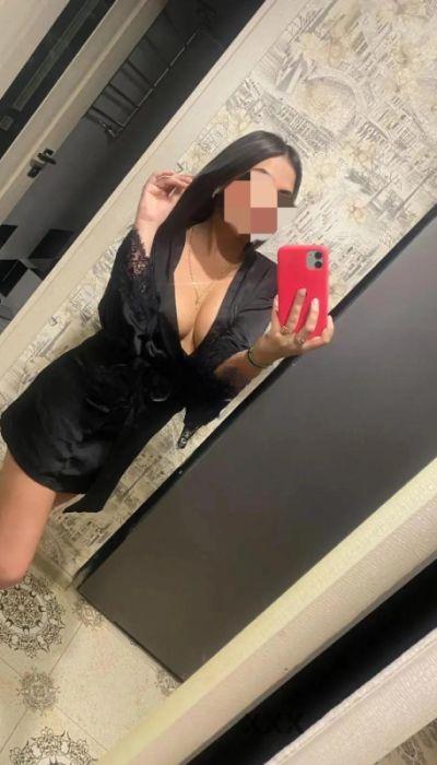 Дашенька  - шлюха по вызову, от 5000 руб. в час