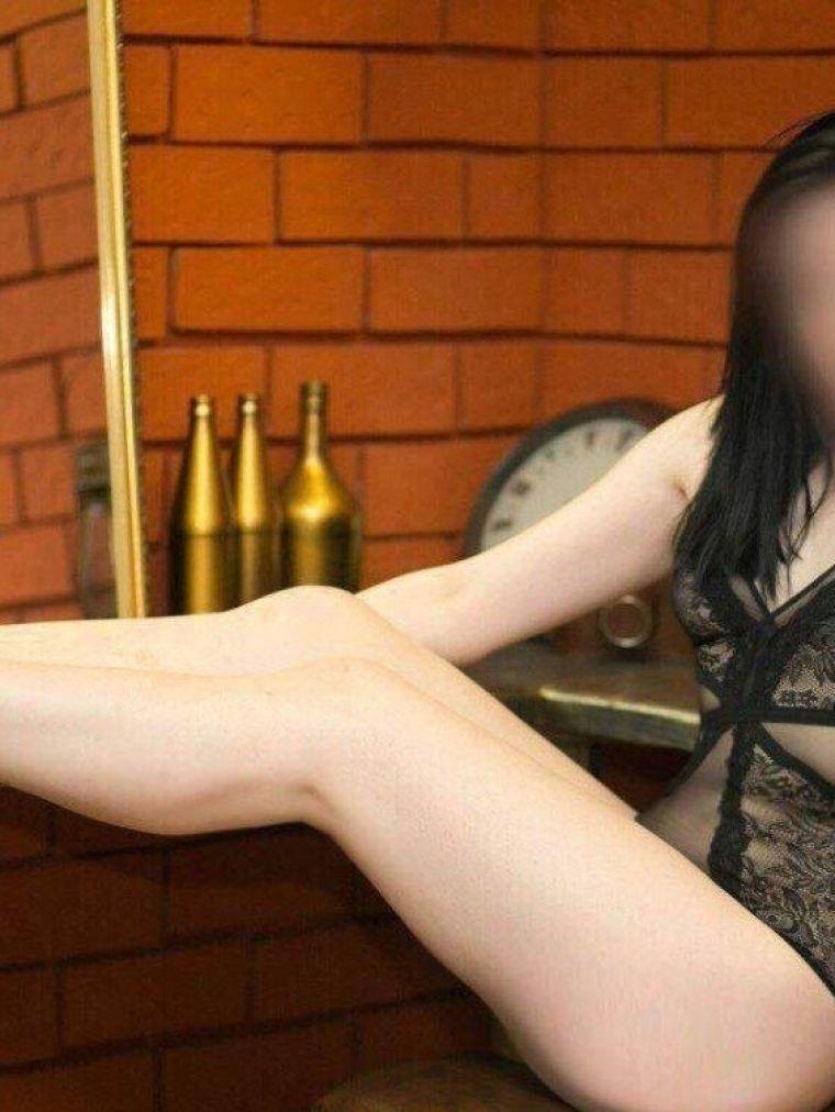 Толстая проститутка Альбина, секс-услуги от 3500 руб. в час