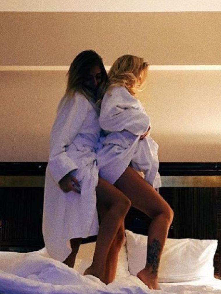 Эля - доступная индивидуалка