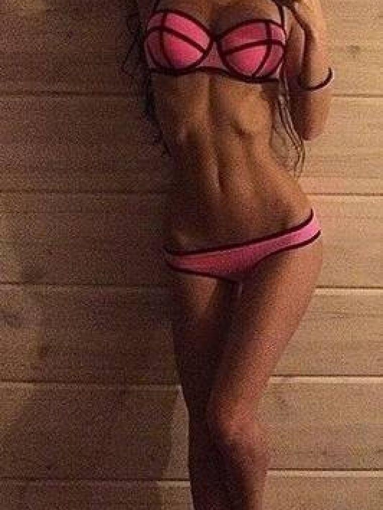 Молоденькая шлюха Лиля, от 5000 руб. в час, закажите онлайн