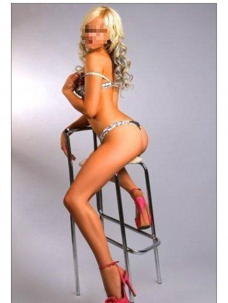 Стриптизерша проститутка Надя, от 3000 руб. в час, круглосуточно