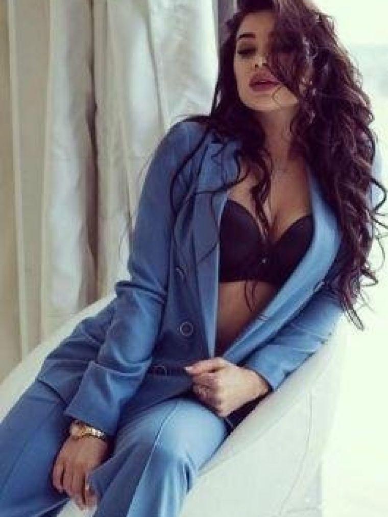 Молоденькая шлюха Валя, от 3000 руб. в час, закажите онлайн