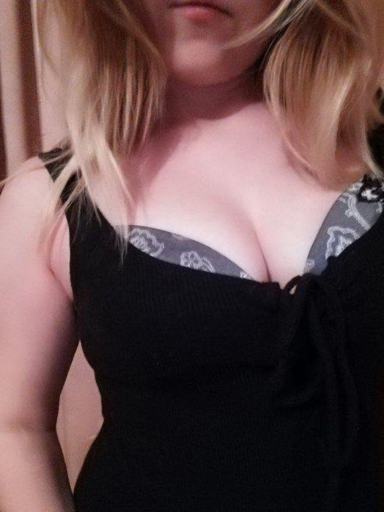 Снять проститутку от 3500 руб. в час (Адель, рост: 160, вес: 53)