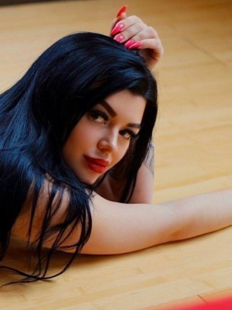 Ника - анкета шлюхи, г. Екатеринбург, - незабываемые секс-услуги