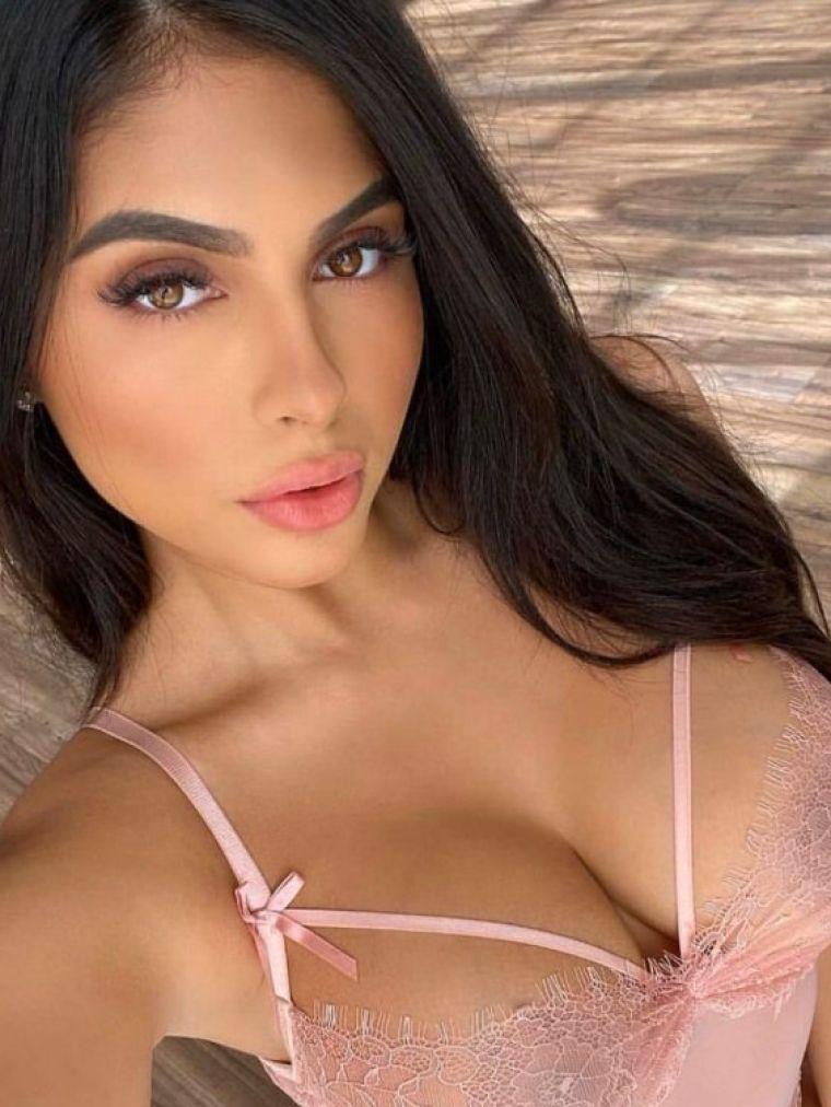 Маша - проститутка из Украины, от 3000 руб. в час