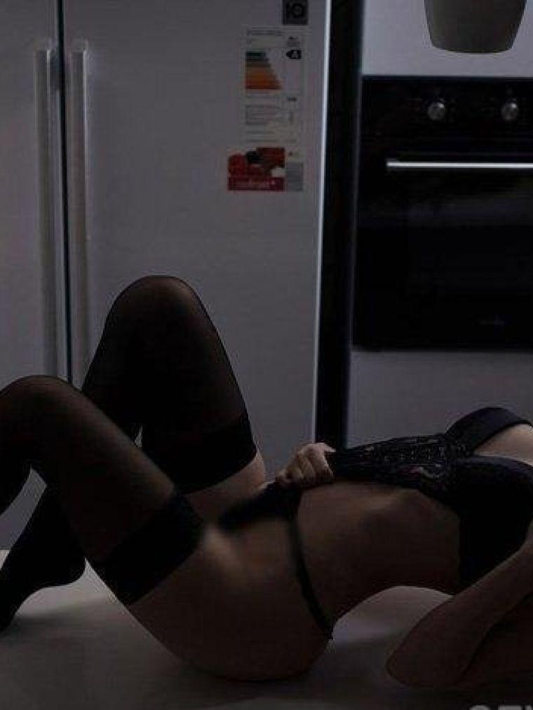 Вызов шлюхи в Екатеринбурге (Рита, тел. 8 903 085-47-10), 24 7