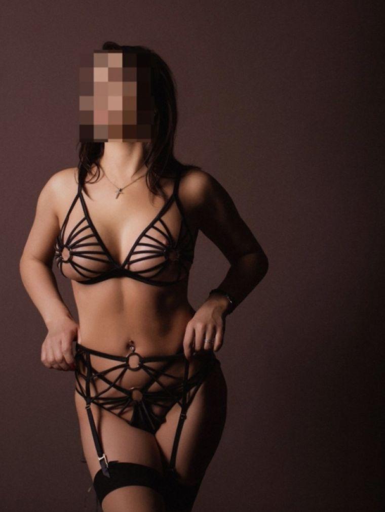 Проститутка лесбиянка Камила , рост: 172, вес: 61