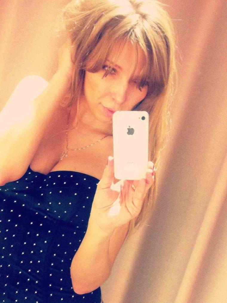 Настя  , тел. 9326185557, рост: 168, вес: 49  - проститутка с услугой анального фистинга