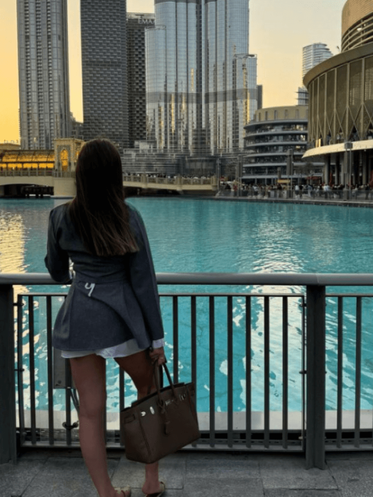 Александра , 33 лет - госпожа-страпонесса