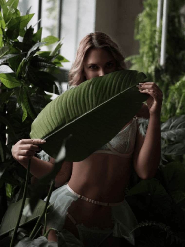 Марина  гарантирует невероятный секс после массажа